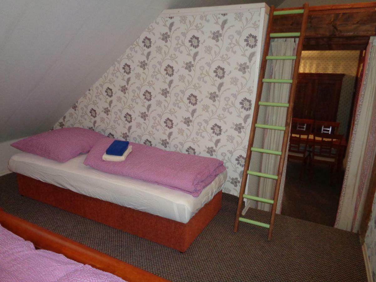 Farma Kozi Dvor Rohozna Daire Brezno Dış mekan fotoğraf